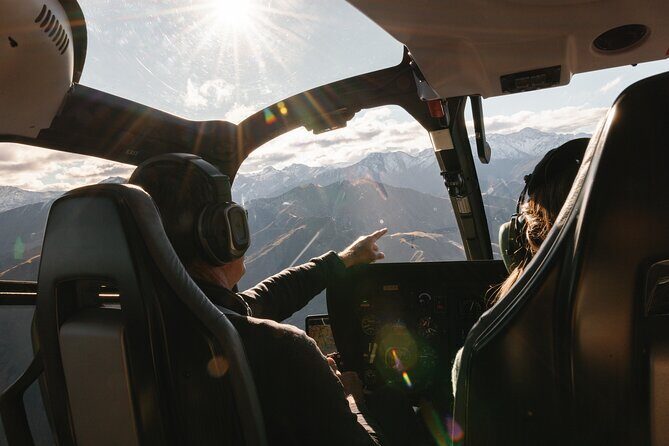 Queenstown Helicopter Experience Exclusive Earnslaw Burn Glacier - What Makes This Tour Special?