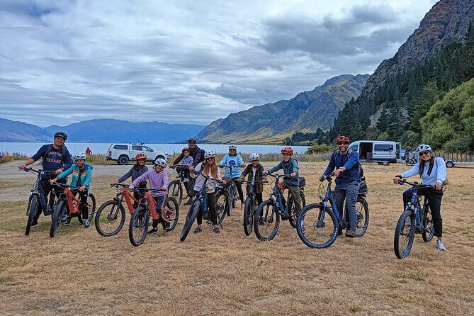 Queenstown - Private Family Group Bike Tour, Up to 11 E-bikes - Deep Dive Into the Itinerary