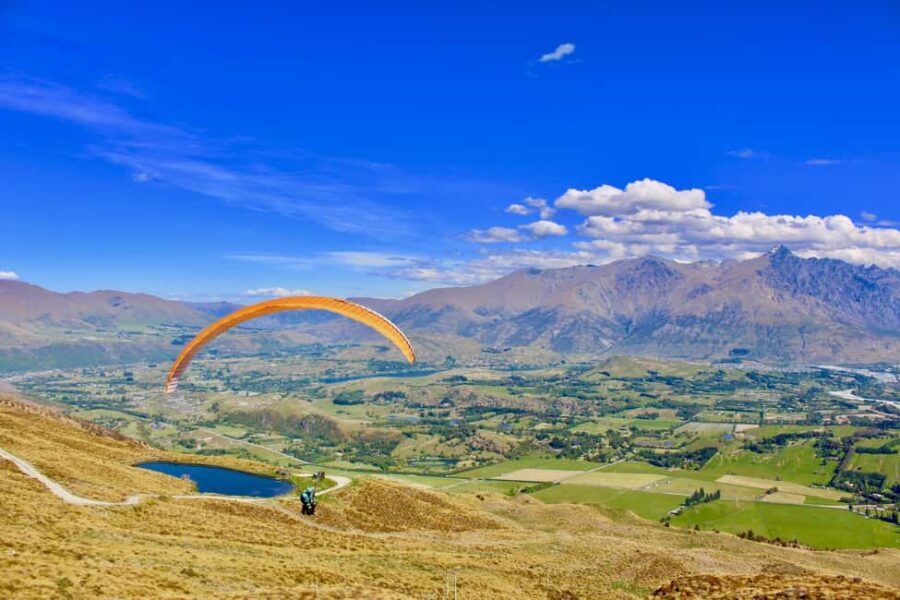 Queenstown: Tandem Paragliding Experience - Who is this experience best for?