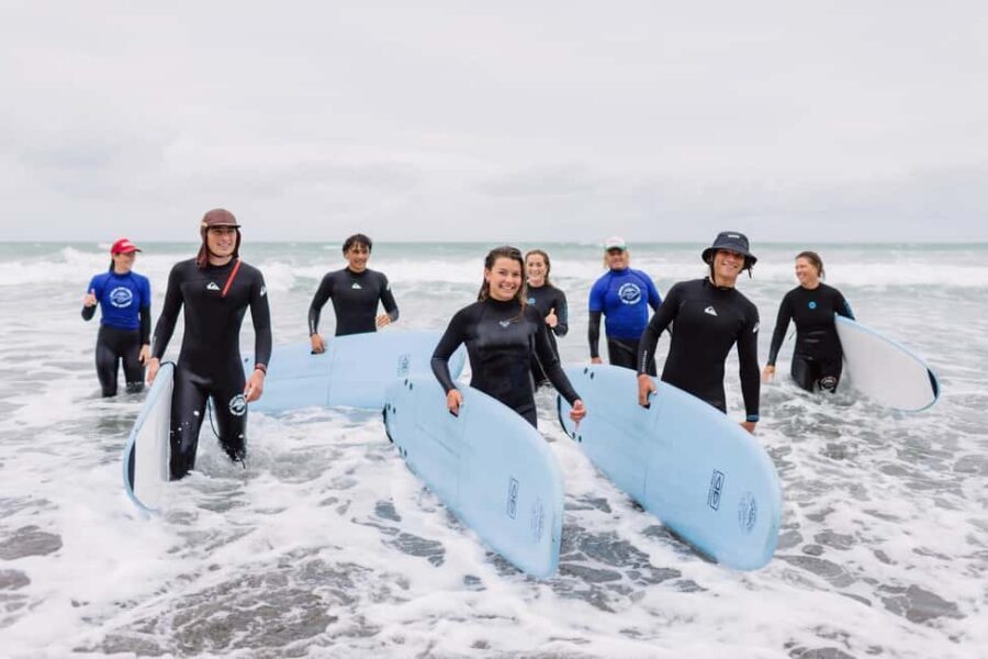 Raglan: 2 Day Surf Lesson Package