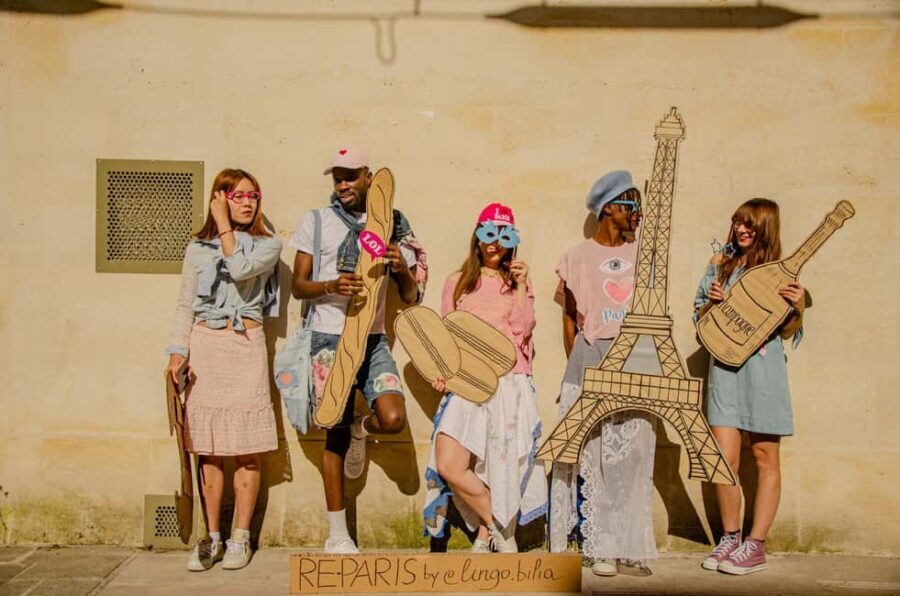 Re-Paris: Paris Photoshoot with a Recycle Twist - Key Points