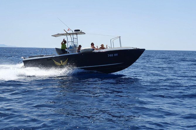 Red rocks & Hells' islands private getaway tour - A Detailed Look at the Itinerary