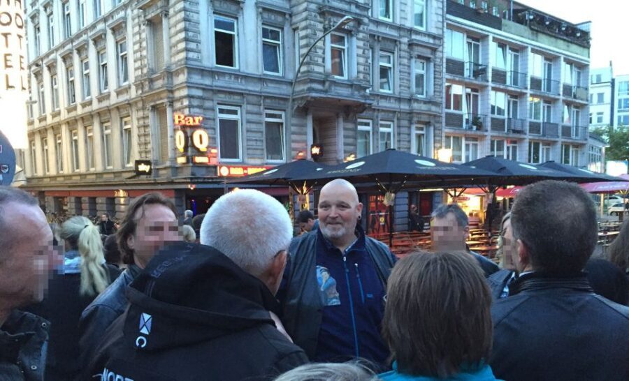Reeperbahn Walking Tour with St. Pauli Local - Exploring Hamburg’s Reeperbahn: What You Can Expect