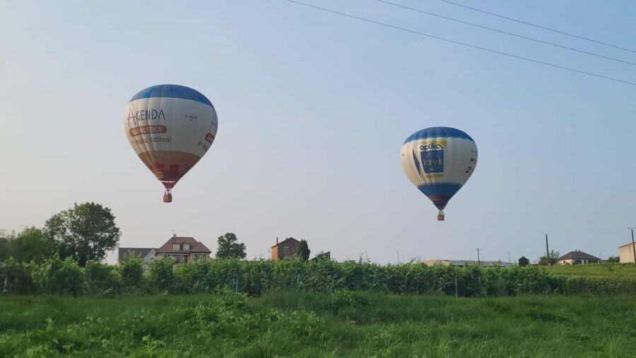 Reims (Pouillon) : Hot Air Balloon Flight with Champagne - An In-Depth Look at the Hot Air Balloon Experience
