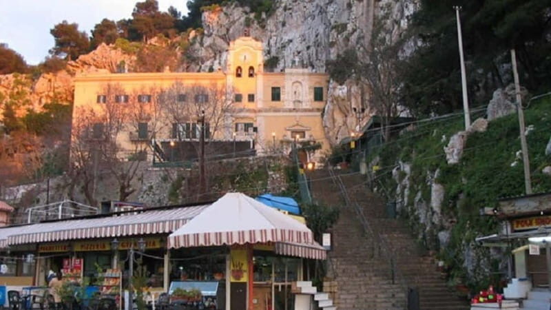 Relax in Mondello and Sanctuary in Monte Pellegrino - The Sum Up