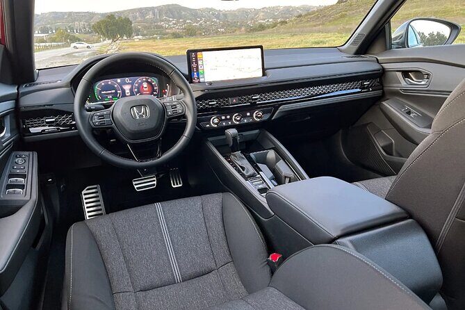 Reliable Airport Transfer to Downtown Nashville - Who Is This Service Best For?