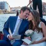 Renew your wedding vows on a romantic gondola - What the experience includes and what it doesn’t
