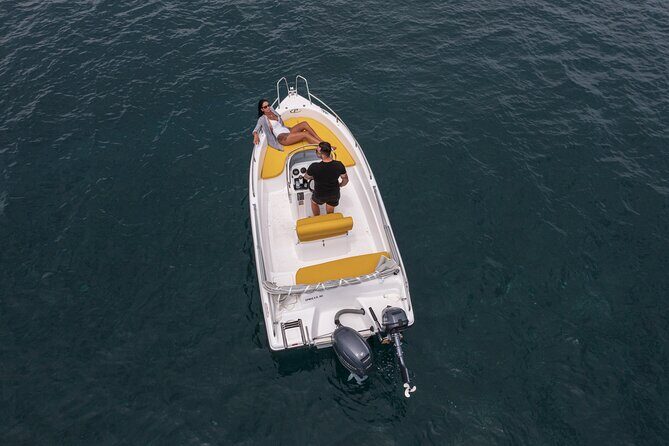 Rent a Boat Without a License in Santorini - Frequently Asked Questions