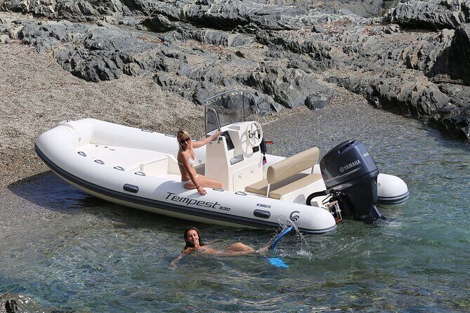 Rental Capelli Tempest 530 max. 6 people 40hp - The Sum Up