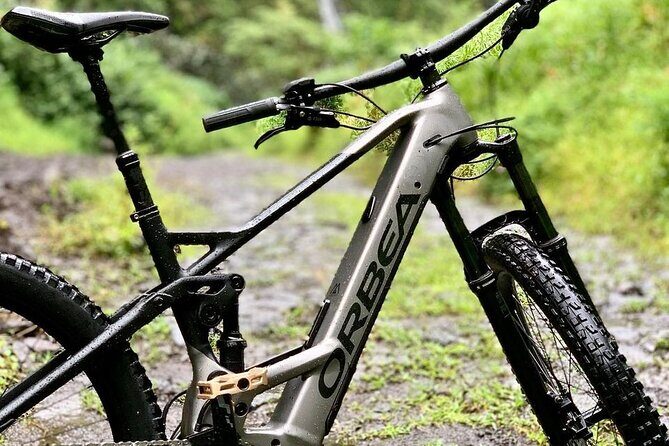 Rental of an Electric Mountain Bike on the Tahiti Peninsula - In-Depth Look at the Route and Experience