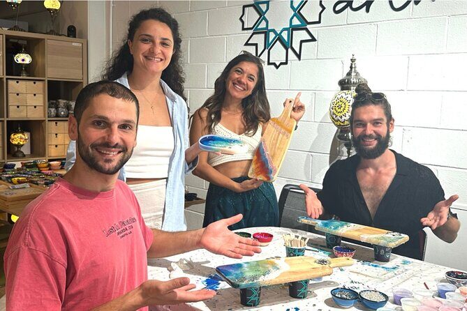 Resin Art Classes Brisbane: Cheeseboards & Coasters - A Detailed Breakdown of the Experience