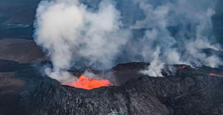 Reykjavik: 45-Minute Volcano Sightseeing Helicopter Tour - What We Loved About the Tour