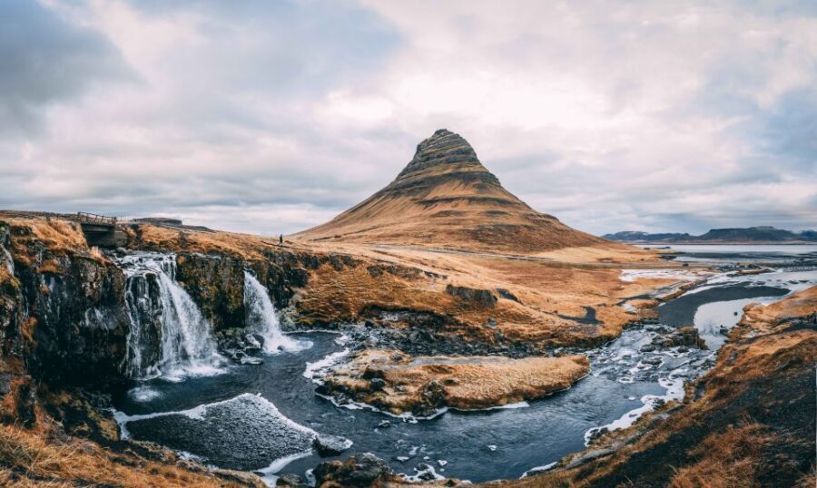 Reykjavik: 8-Day Small Group Circle of Iceland Tour - Transportation, Accommodation, and Group Size