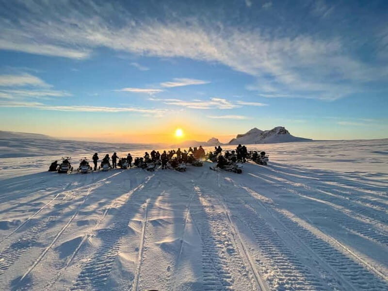 Reykjavík: Glacier Snowmobile and Hot Springs with Pickup - The Experience in Detail