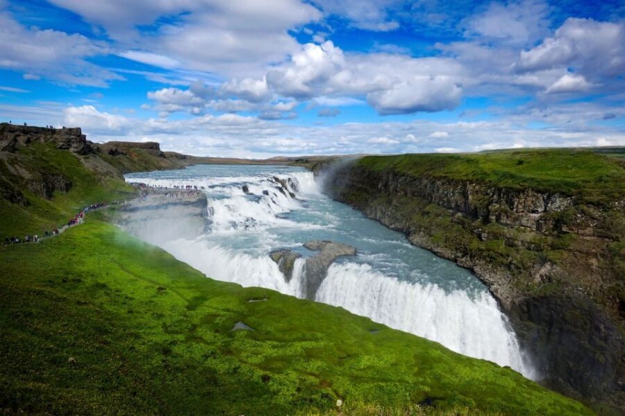 Reykjavik: Golden Circle, Silfra Snorkeling, and Farm Lunch - Why This Tour Offers Great Value
