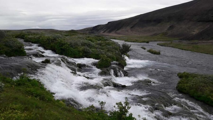 Reykjavik: Hidden Waterfalls Day Tour with Guide - Who Should Consider This Tour?