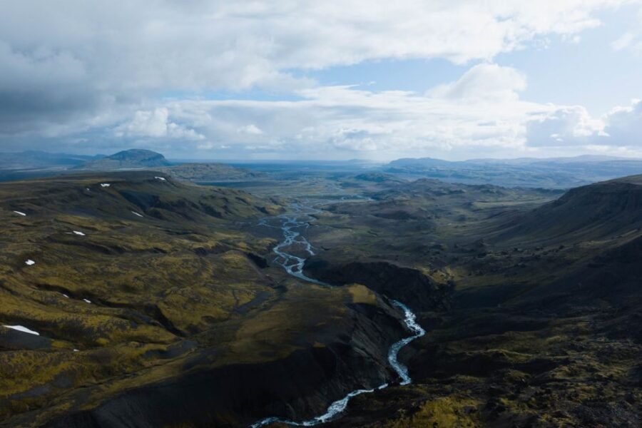 Reykjavík: Landmannalaugar Hike w. Photos & Valley of Tears - The Real Value of This Experience