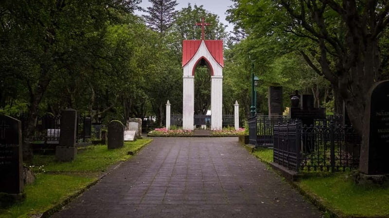Reykjavik Midnight Sun Ghost Walk - Who Will Love This Experience?