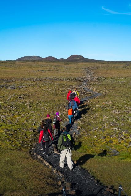 Reykjavik: Thrihnukagigur Volcano Guided Hiking Day Trip - The Itinerary in Detail
