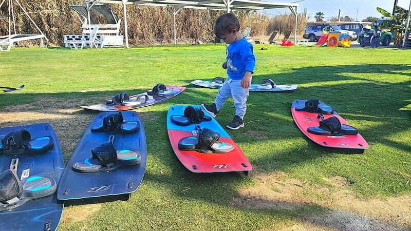 Rhodes: Kitesurfing Rental Package - Board Only 1 Day - Why Choose This Kitesurf Rental in Rhodes?