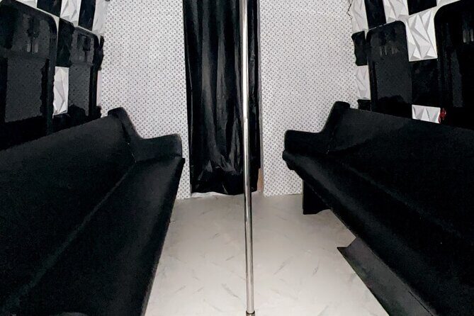 Ride in Luxury to Explore Charlottes Hottest Nightlife - Ride in Luxury to Explore Charlotte’s Hottest Nightlife