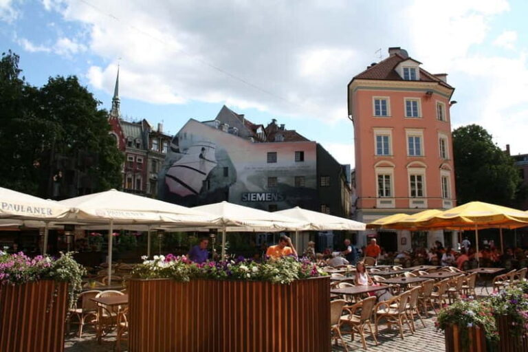 Riga Classical Old Town 2-Hour Walking Tour - Who Would Appreciate This Tour?