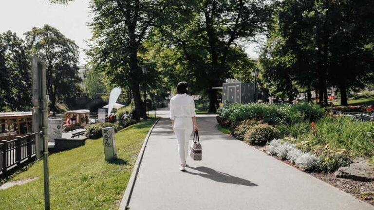 Riga Old Town Photoshoot & exploration - The Sum Up