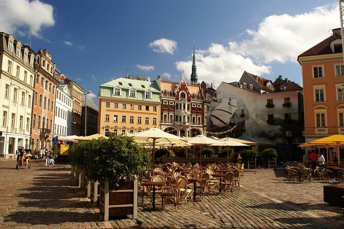 Riga Old Town Walking Tour in a Small Group - In-Depth Look at the Riga Old Town Walking Tour