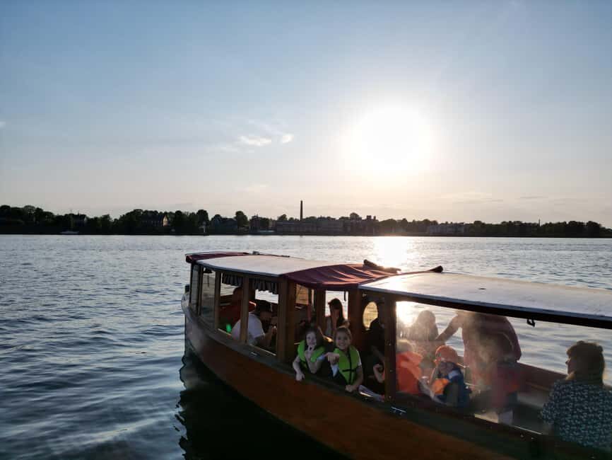 Riga Package: Canal Boat Tour + Drink & Old Town Audio Guide - An In-Depth Look at the Riga Canal Boat Tour Experience