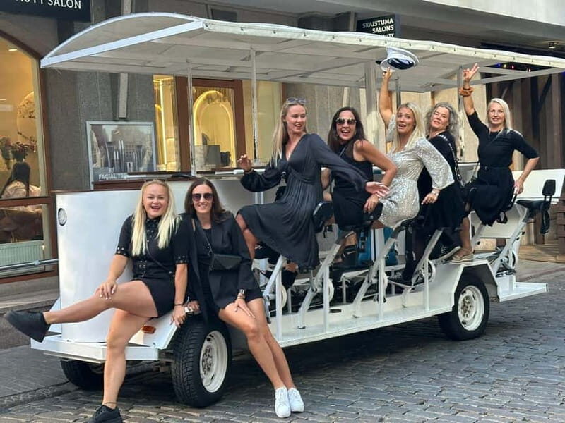 Riga: Prosecco Bike & Pub Crawl - The Sum Up