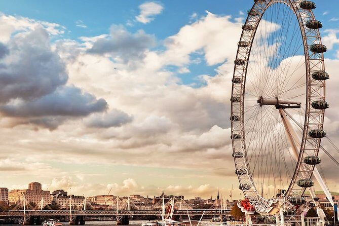 River Thames London Walking Tour - The Details of the Thames River Walking Tour
