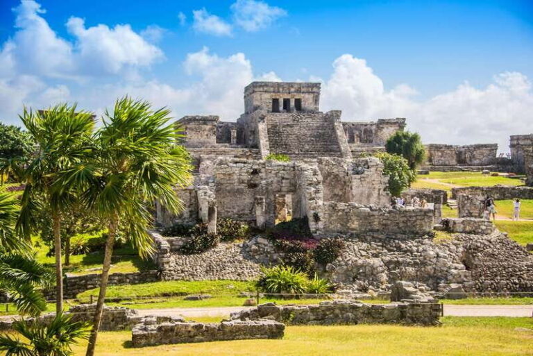 Riviera Maya: Exclusive Rio Secreto and Tulum Tour - Exploring Tulum and Río Secreto: A Deep Dive