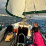 Romantic Sunset Sailing Experience in Lisbon - Key Points
