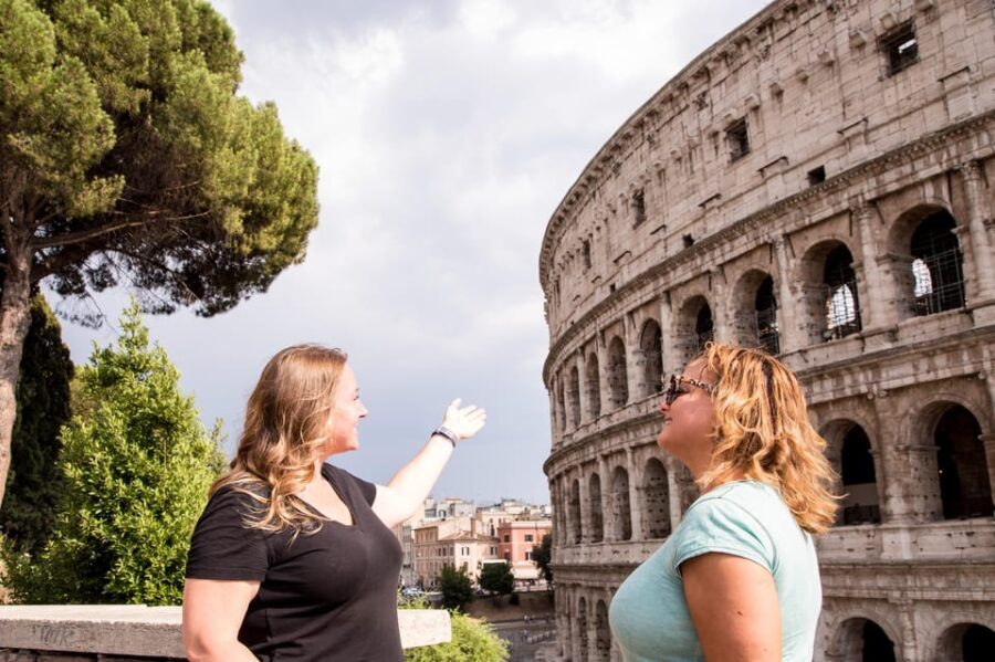 Rome: Ancient Rome Guided Walking Tour Beyond the Colosseum - Visiting the Arch of Constantine and Ludus Magnus