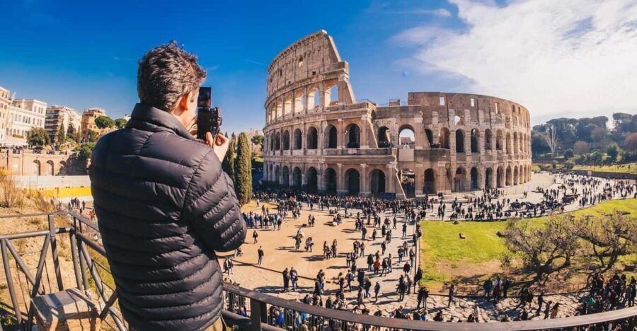 Rome: Colosseum & Forum Experience with Free Audio Guide App - Who is This Tour Best Suited For?