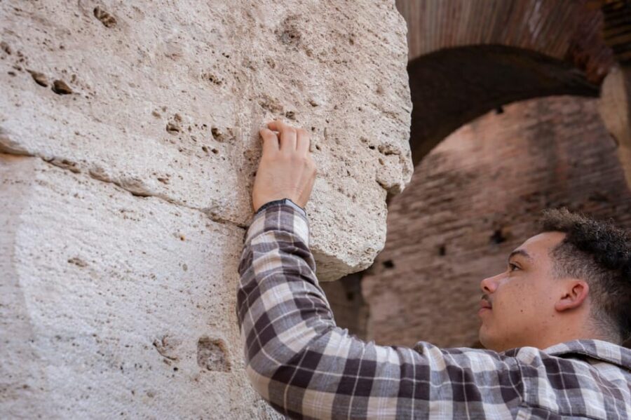 Rome: Colosseum, Forum, & Palatine Hill Entry & Audioguide - A Deep Dive into the Tour Experience