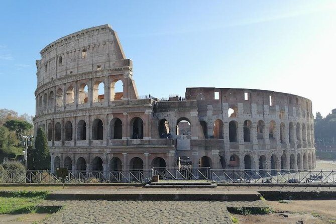 Rome: Colosseum, Trevi, Spanish Steps Private Tour with Pick-up - Authentic Insights from Past Travelers