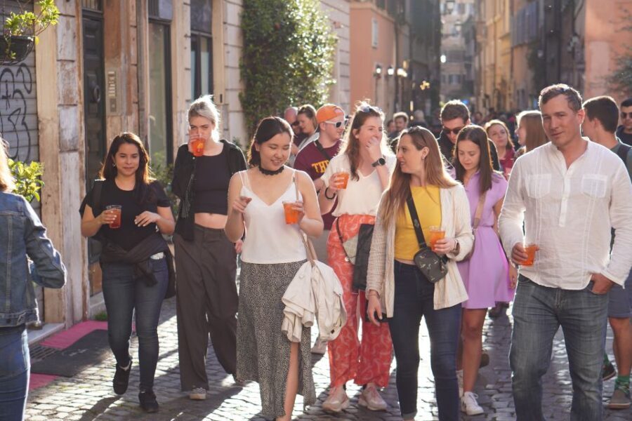 Rome: Evening Walking Tour with Cocktails and Local Guide - More Details and Practical Tips