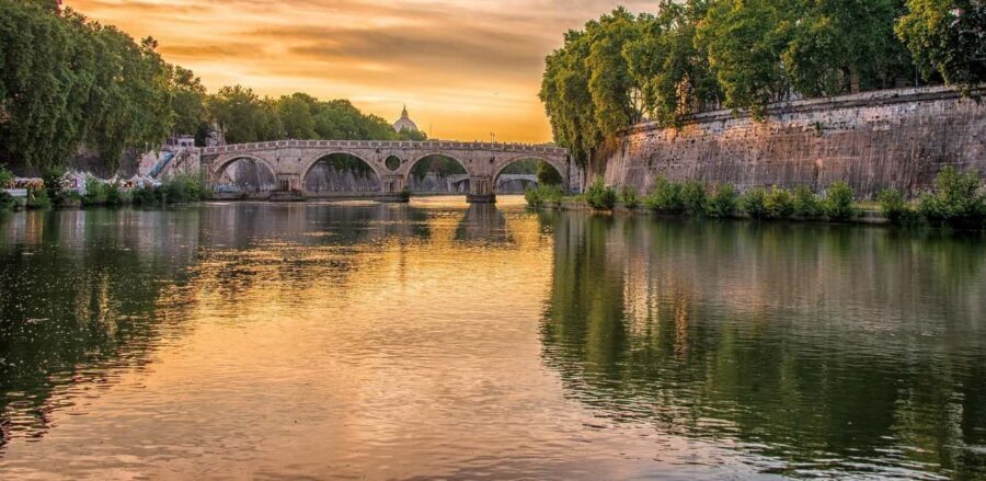 Rome in Love Stories: Romance and Scandals in Ethernal City - The Practicalities