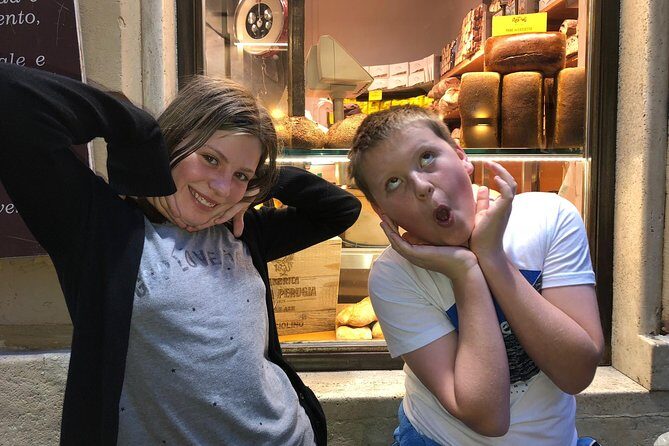 Rome Night Tour for Kids & Families With Gelato Pizza & Must-See Sites Lit Up - Authentic Experiences That Matter