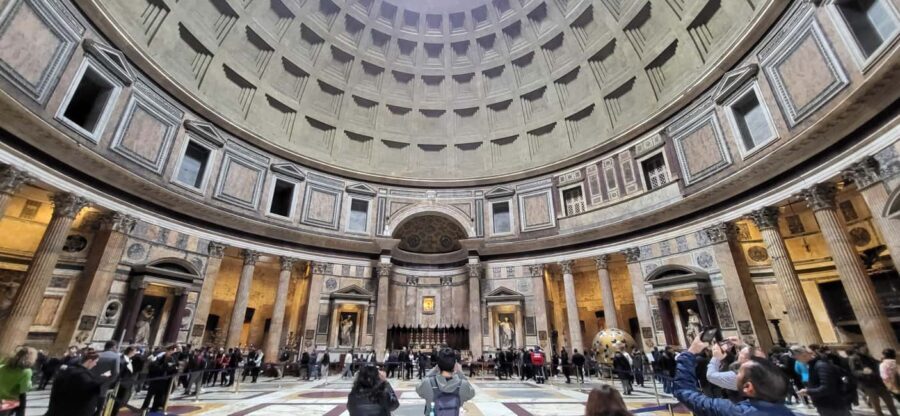 Rome: Pantheon Priority Entry Tickets with Interactive App - Practical Details and Tips