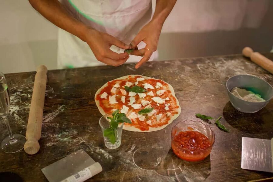 Rome: Pizza and Tiramisu Cooking Class Near the Colosseum - Practical Tips for Travelers