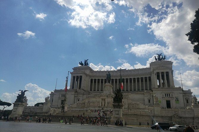 Rome Private Tour by English speaking driver - Who should book this experience?