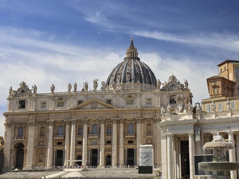 Rome: St. Peters Basilica, Tombs Tour & Optional Dome Climb - Who Should Consider This Tour?