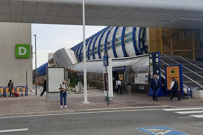 Rome to Fiumicino airport - Private Transfer - What the Experience Looks Like