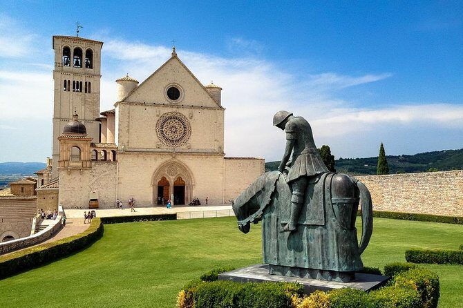 Rome to Florence luxury transfer with Orvieto & Assisi tour and light lunch - Why Travelers Love This Tour
