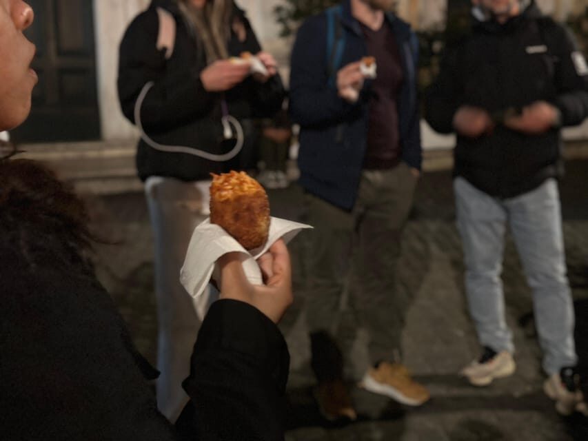 Rome: Trastevere & Tiber Island Street Food Tour at Sunset - A Deep Dive into the Rome Sunset Street Food Tour