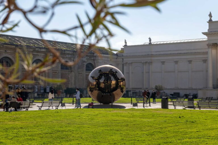 Rome: Vatican Museums & Sistine Chapel Ticket with Host - An In-Depth Look at the Vatican Museums & Sistine Chapel Experience