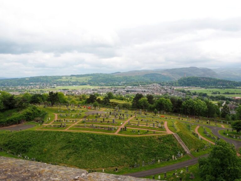 Rosslyn Chapel, Stirling Castle & Dunfermline Abbey Tour - An In-Depth Look at the Experience