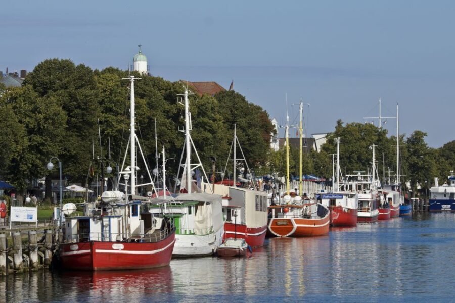 Rostock: Warnemünde and Rostock Half-Day Shore Trip - Journeying to Rostock: A Hanseatic City